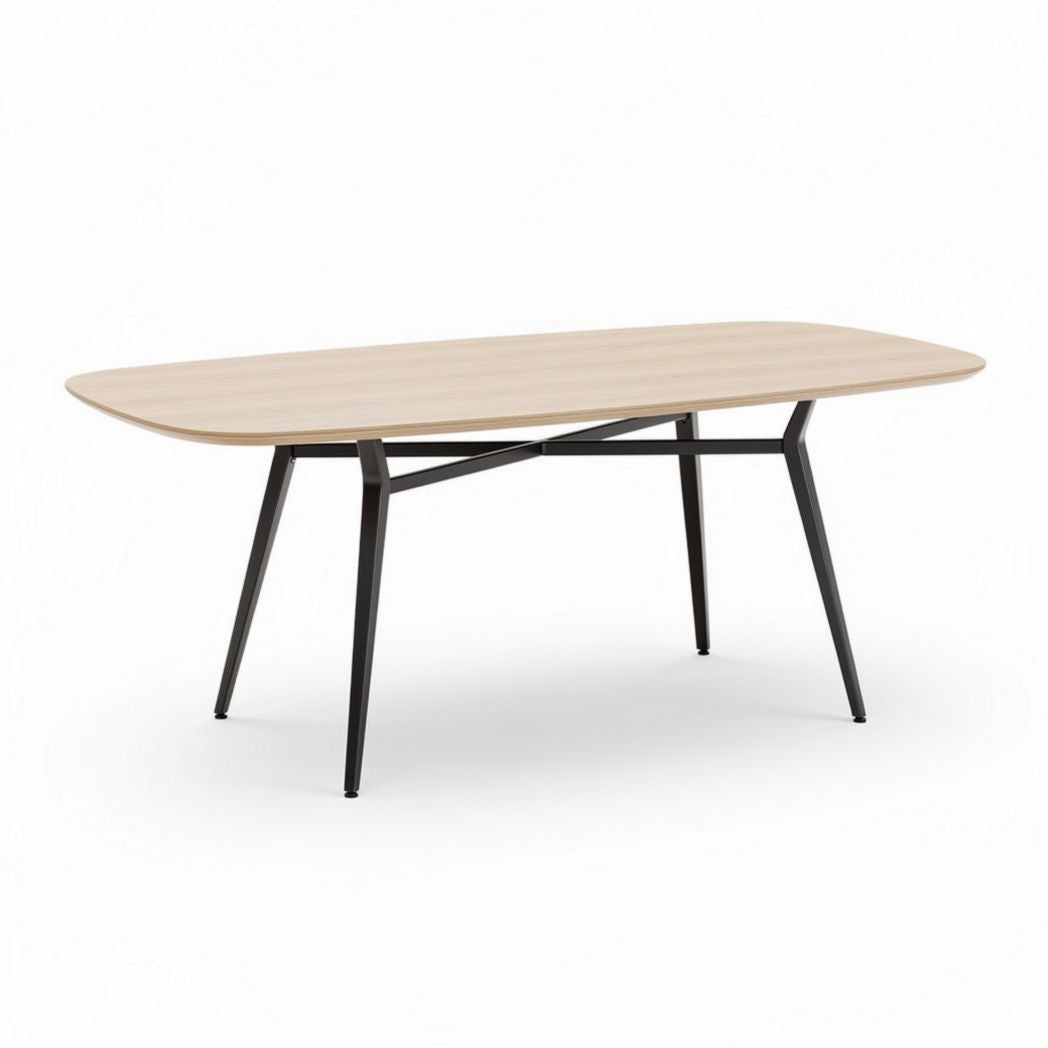 Wooden dining table with black metal legs 180 x 90 x 75cm